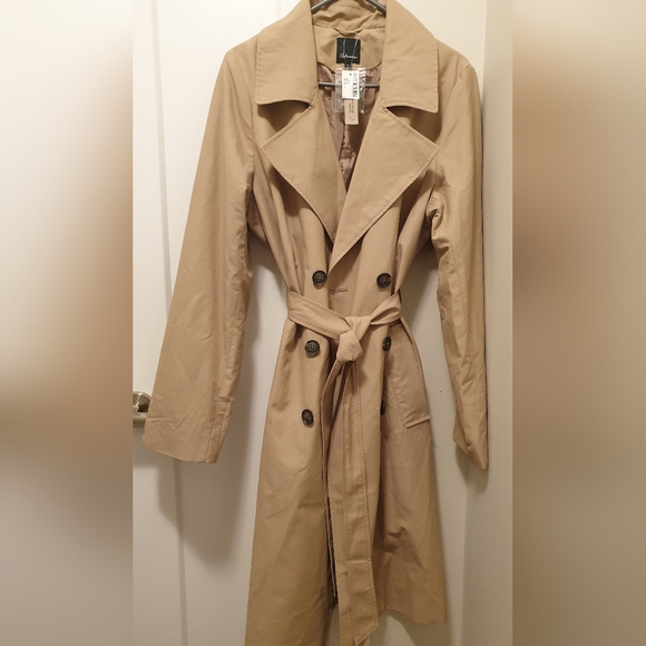 Reitmans Raincoat - Picture 2 of 5